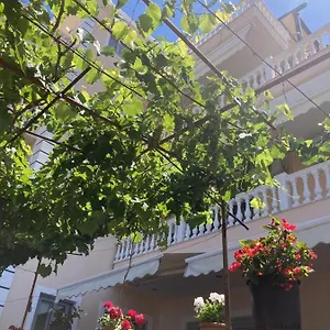 Himara Apartments Апартаменты Химара