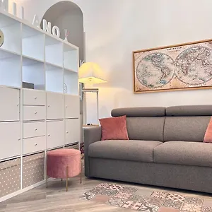 Apartment Glamour Liberty Sabotino38, Milan