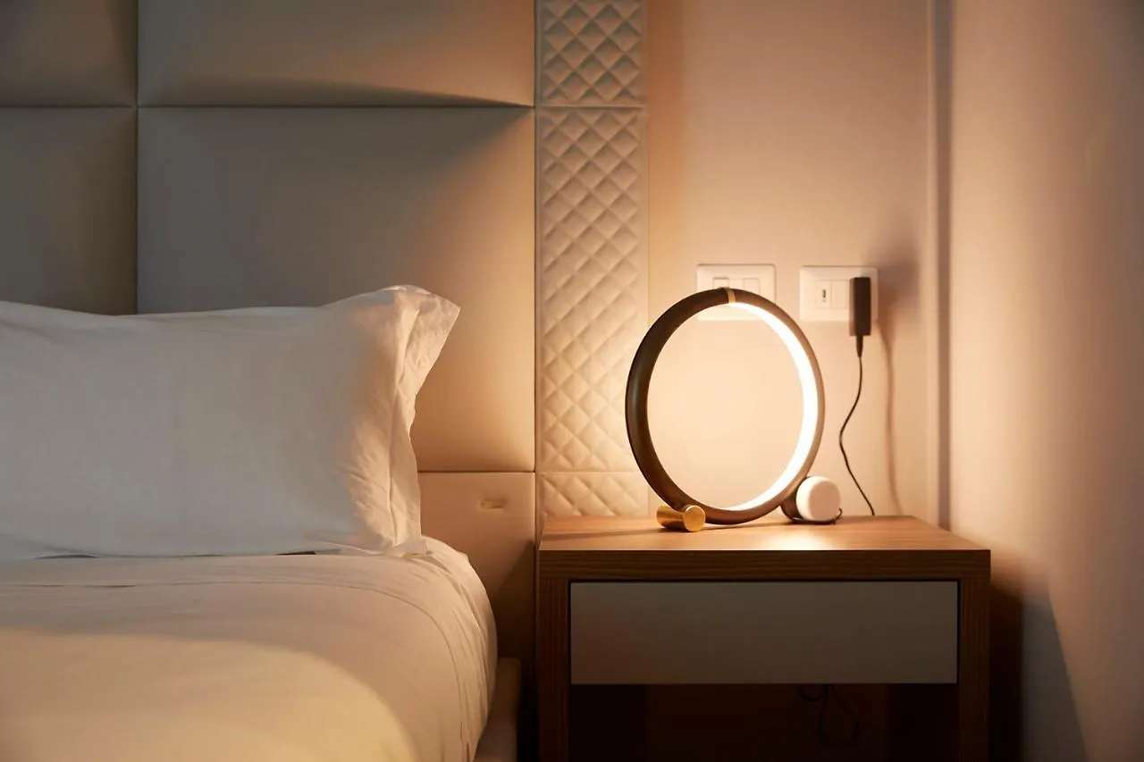 アパート Prestige Boutique Aparthotel -Piazza Duomo ミラノ