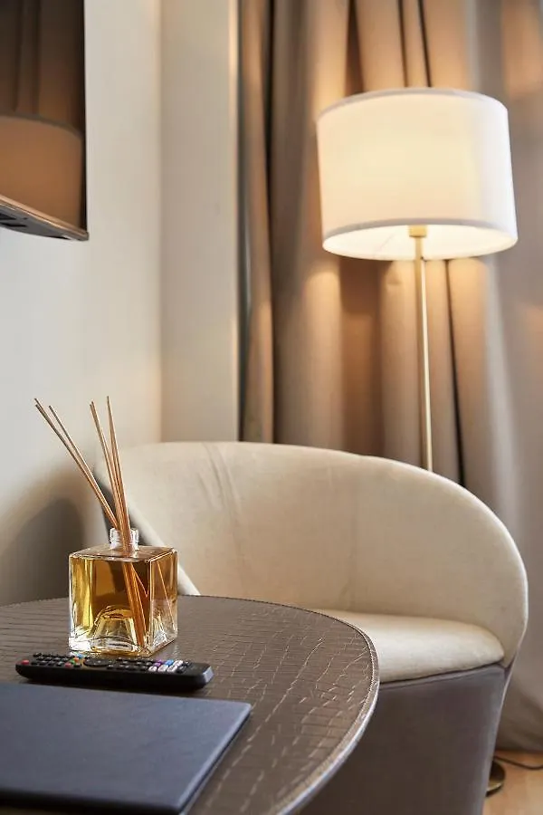 Prestige Boutique Aparthotel -Piazza Duomo Milano Daire