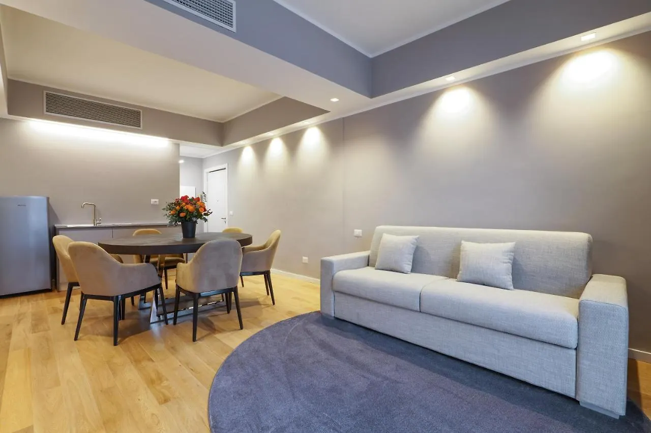 Prestige Boutique Aparthotel -Piazza Duomo ミラノ アパート