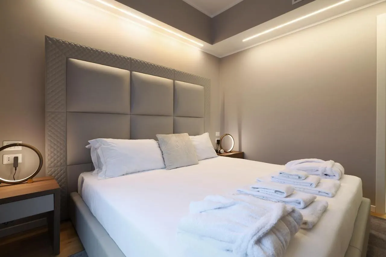 Prestige Boutique Aparthotel -Piazza Duomo ミラノ イタリア